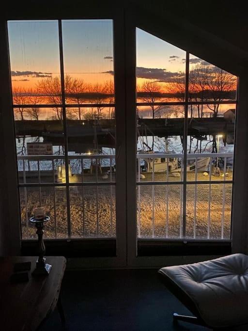 Surforama De Feine Stuuv In Orth Mit Meerblick Fehmarn Extérieur photo